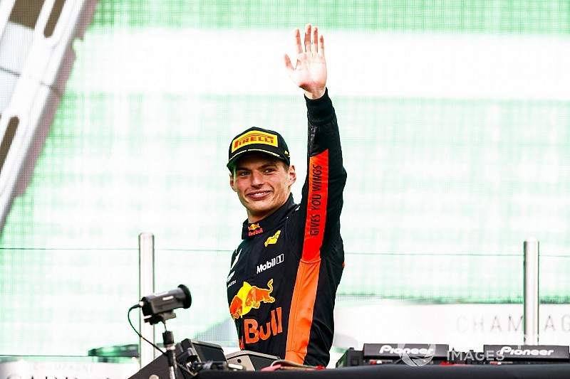 Jackie Stewart dice que la F1 necesita más irrupciones como la de Verstappen