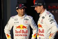 Sergio P&eacute;rez: "Verstappen es uno solo con el coche"