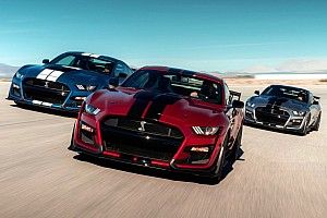 V Mustang Day: afici&oacute;n por los 'pony cars'