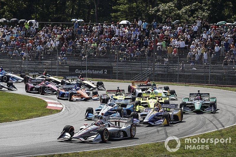 Will Power, Team Penske Chevrolet, Alexander Rossi, Andretti Autosport Honda, Josef Newgarden, Team Penske Chevrolet, start