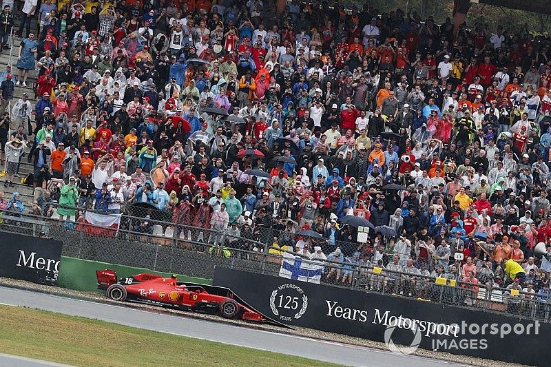 Charles Leclerc, Ferrari SF90 en la grava