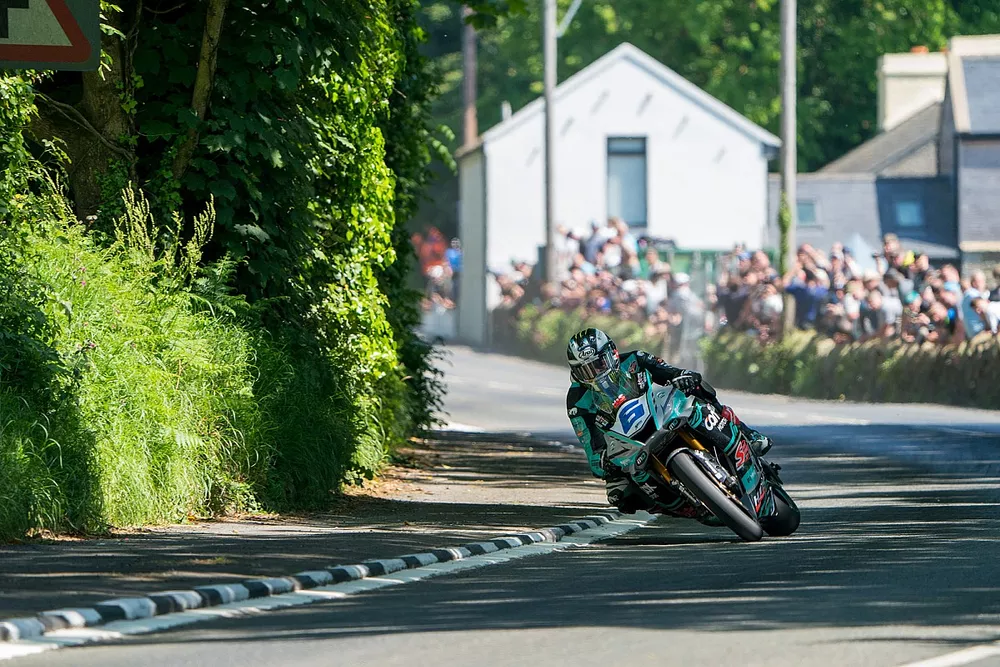 Michael Dunlop, Hawk Racing
