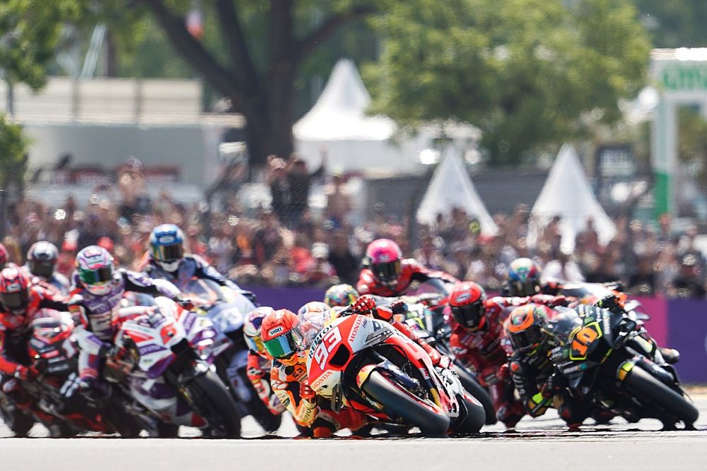 Marc Márquez, Repsol Honda Team lidera en la salida