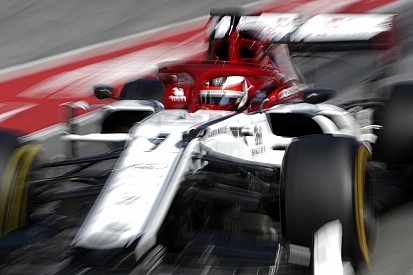 Az eddigi legmenőbb felvétel Räikkönen alfa romeós köréről: videó