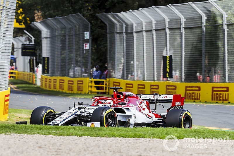 Räikkönen jónak érzi az Alfa Romeót, de a beállításokon még javítana