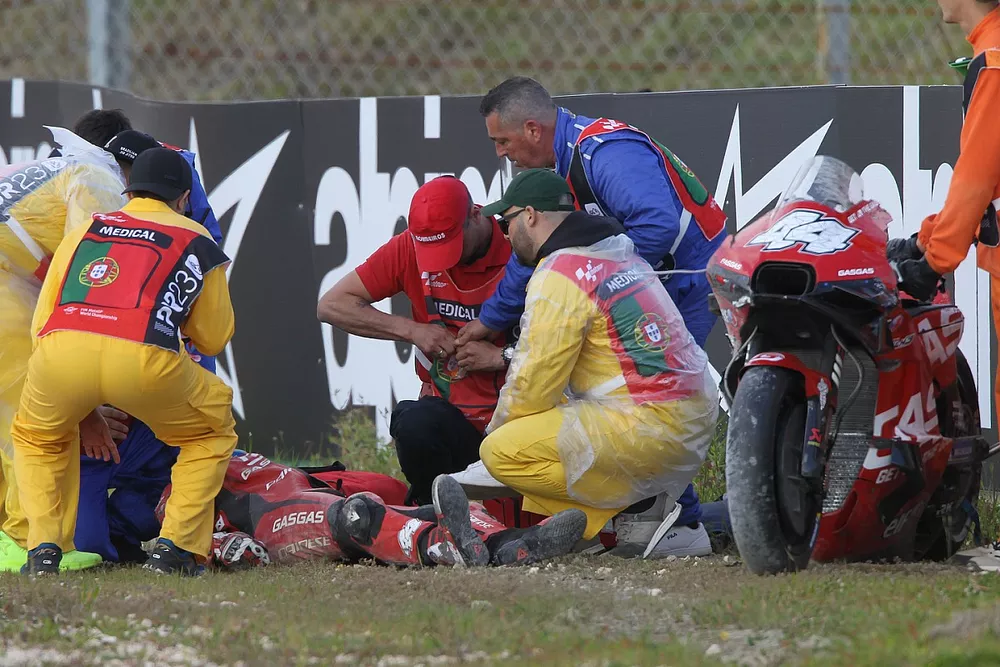 Pol Espargaro, Tech3 GASGAS Factory Racing crash