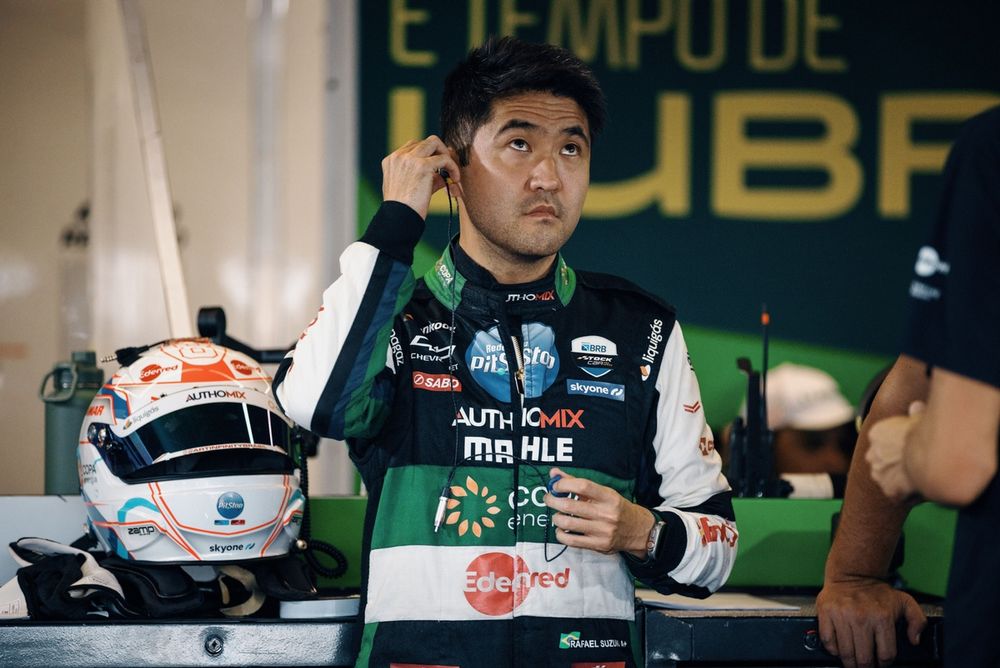 Rafael Suzuki conquistou a pole position da 3&ordf; etapa de Mogi Gua&ccedil;u na Stock Car de 2025.