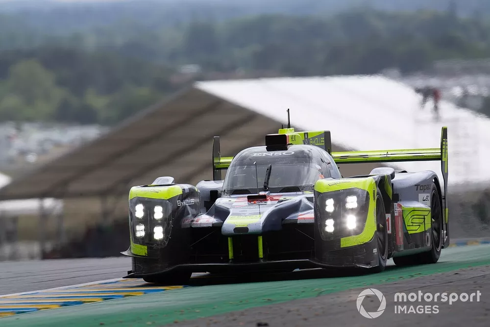 #4 ByKolles Racing Team, ENSO CLM P1/01-Nismo: Tom Dillmann, Oliver Webb, Paolo Ruberti 