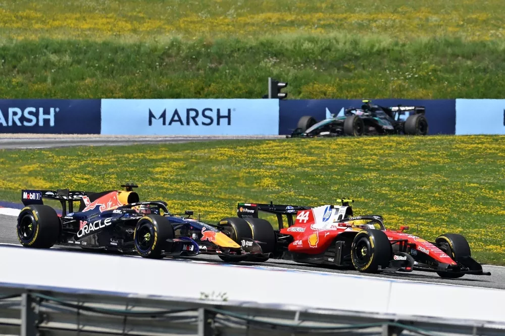 Lewis Hamilton, Ferrari, Max Verstappen, Red Bull Racing