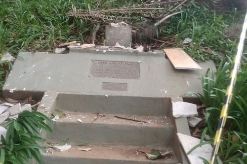 Da&ntilde;ado el busto del piloto que da nombre a Interlagos tras una pelea