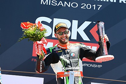 La victoire sur un plateau pour Sykes après la chute des deux leaders