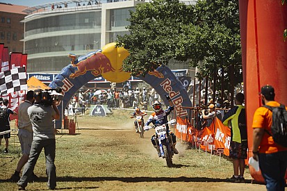 Bourgeois survives Roof of Africa: "It was a crazy race"