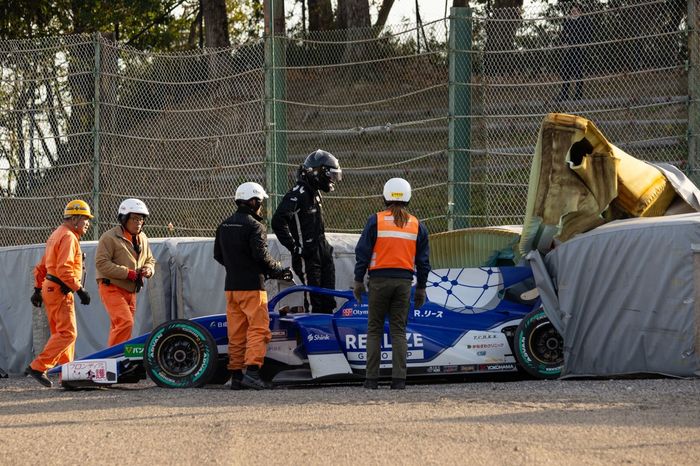 Tres accidentes en d&iacute;as distintos en la misma curva: Jack Doohan naufraga