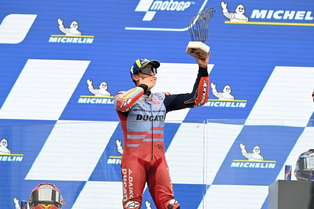 Podio: segundo lugar Marc Márquez, Gresini Racing