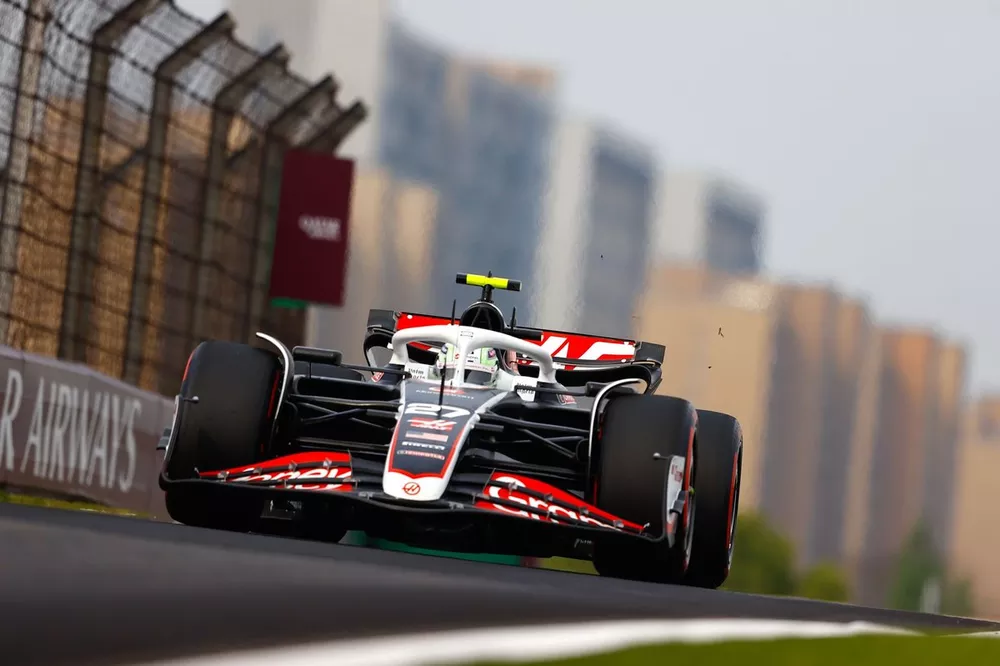 ハースF1の“持病”タイヤ問題、2024年シーズンで大きく改善も小松代表は