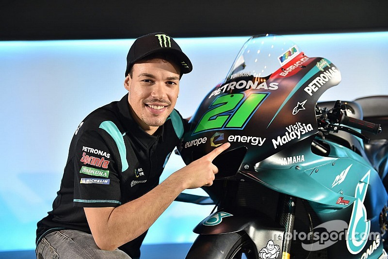 Morbidelli: “Llevar la misma moto que Rossi nos ayudará a los dos”