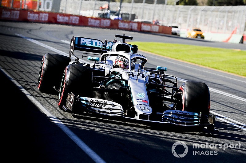 EL3 - Hamilton maintient la pression, Ferrari en embuscade