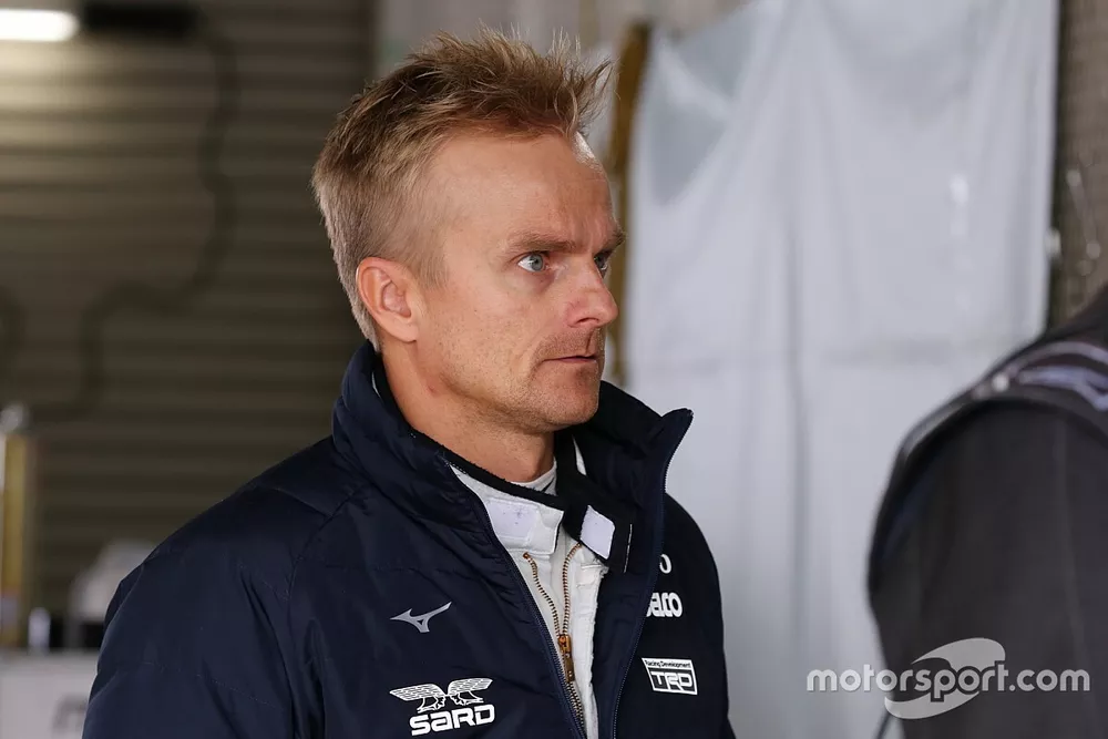 #39 Lexus Team Sard Lexus LC500: Heikki Kovalainen