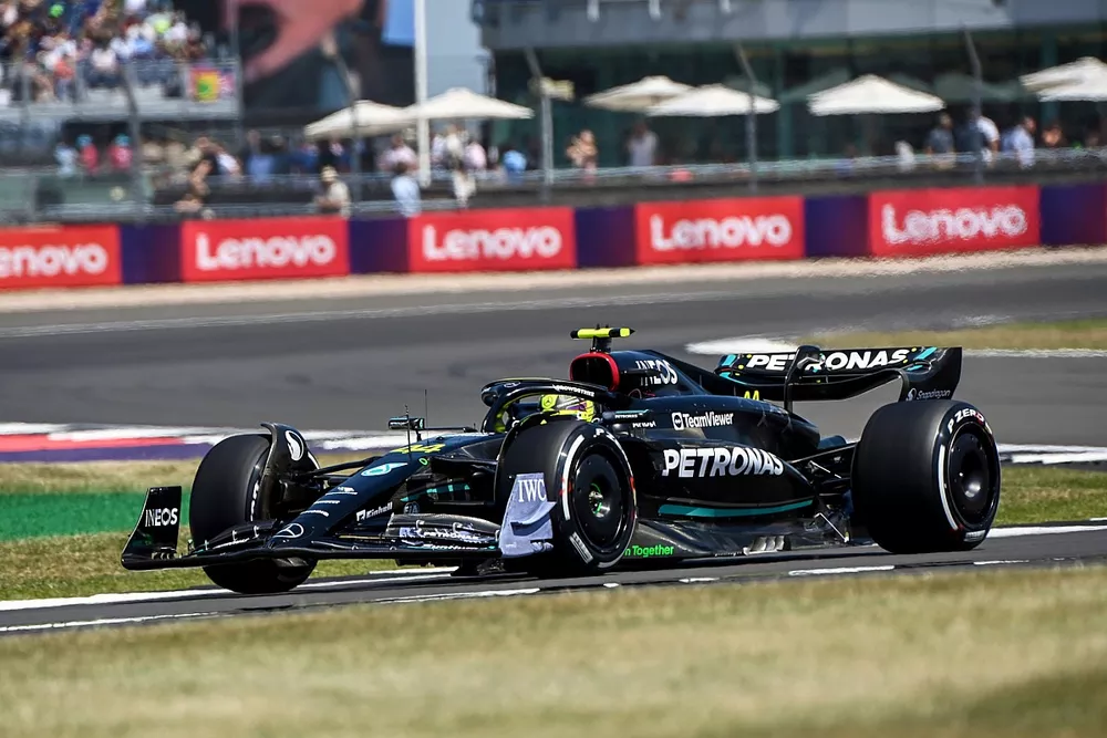 Lewis Hamilton, Mercedes F1 W14