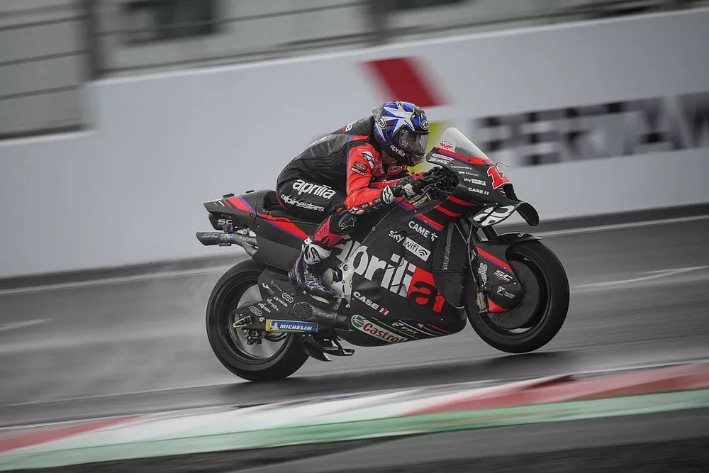 Maverick Vinales, Aprilia Racing