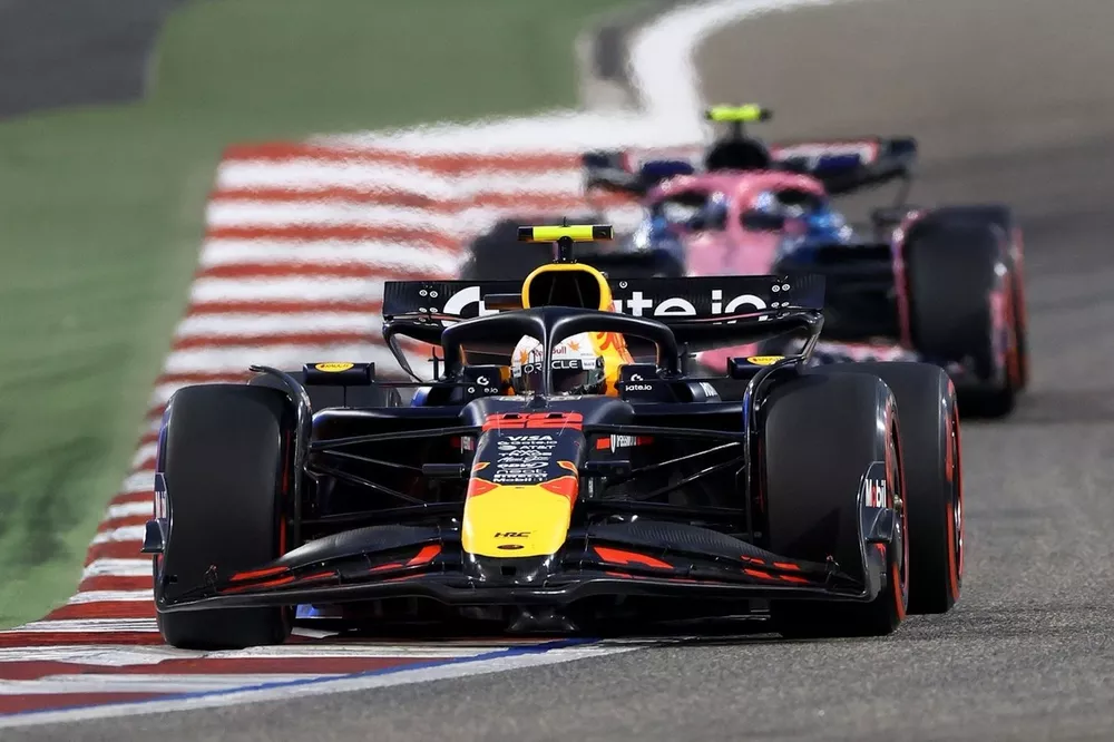 F1分析｜レッドブル初入賞の角田裕毅にとって痛すぎた、サインツJr.の