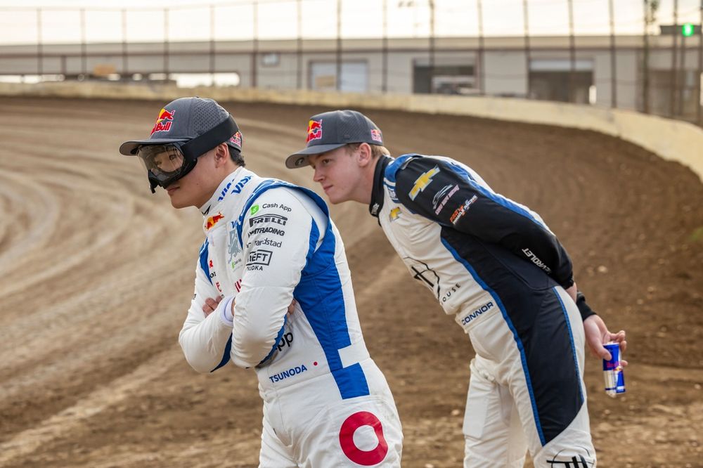 Yuki Tsunoda y Connor Zillisch