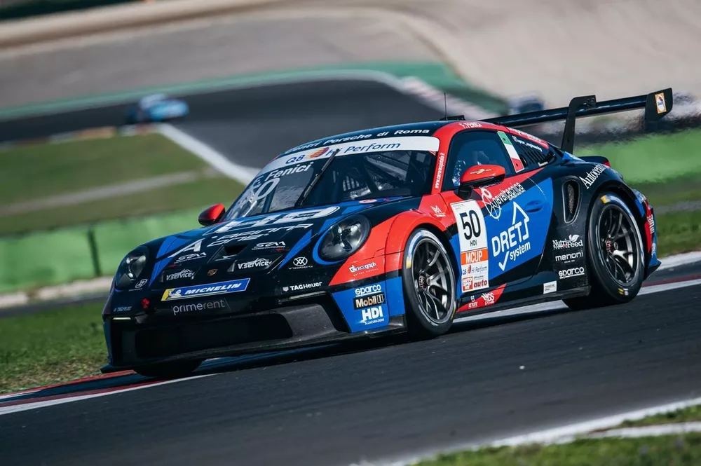 Gara 2 della Porsche CCI a Vallelunga