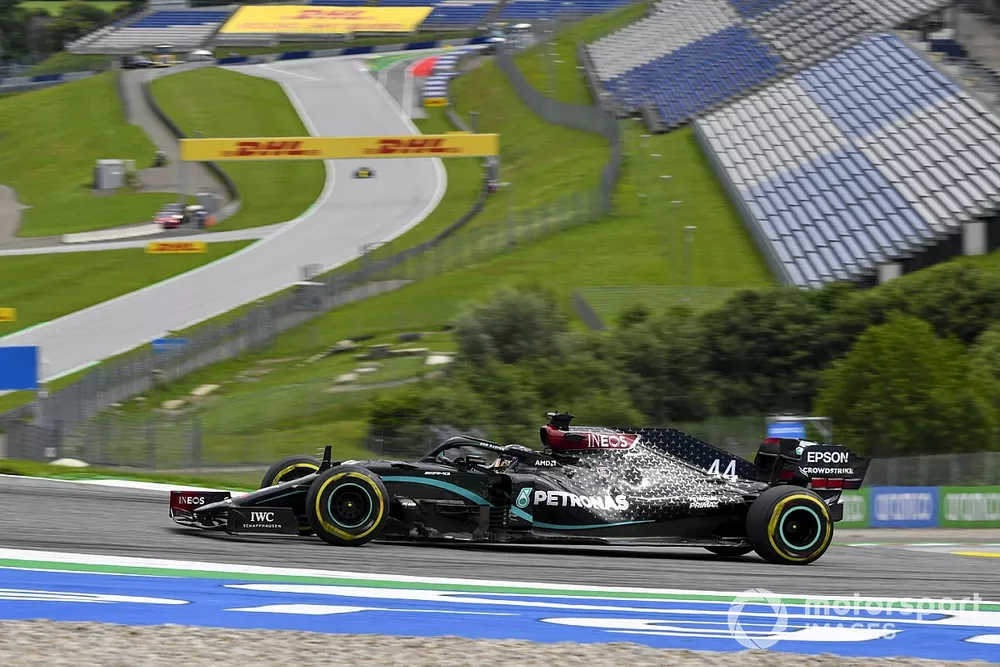 Lewis Hamilton, Mercedes F1 W11 EQ Performance