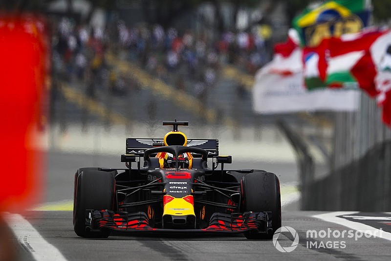 Ricciardo: Turbo foi danificado por extintor de fiscal mexicano