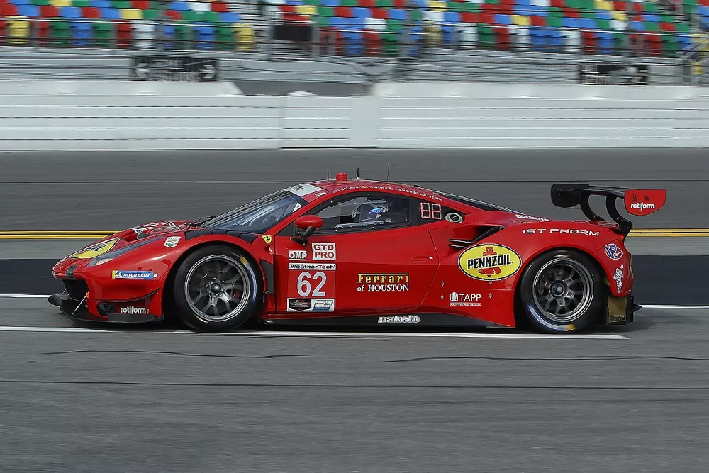 #62 Risi Competizione Ferrari 488 GT3: Alessandro Pier Guidi, James Calado, Daniel Serra, Davide Rigon