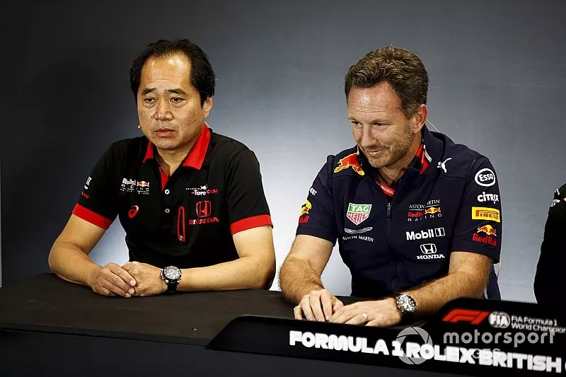 Toyoharu Tanabe, F1 Technical Director, Honda, and Christian Horner, Team Principal, Red Bull Racing, in the team principals Press Conference