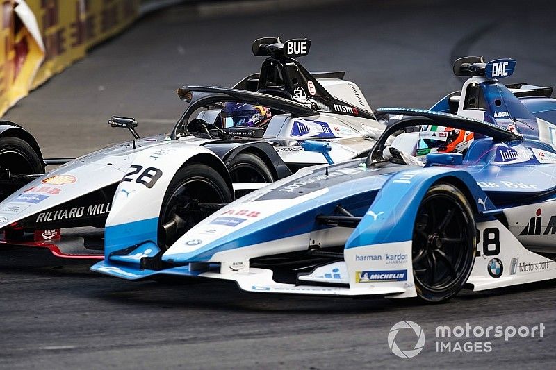 Antonio Felix da Costa, BMW I Andretti Motorsports, BMW iFE.18, S&eacute;bastien Buemi, Nissan e.Dams, Nissan IMO1 durante el modo de ataque                                