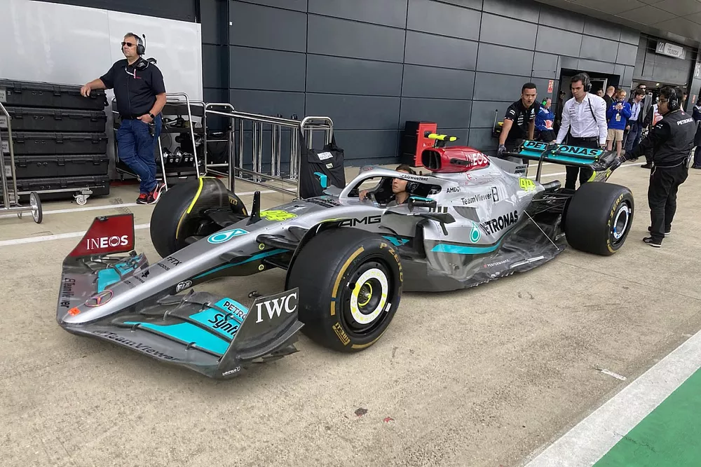 Mercedes W13 detail