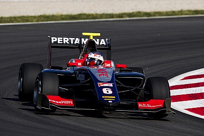 Alesi gana con autoridad la segunda carrera de la GP3 en condiciones mixtas