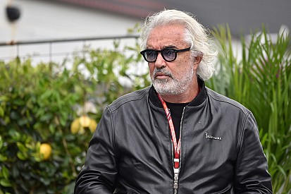 Briatore tudta, hogy Alonso kiszáll az F1-ből, de azért odaszúrt a Red Bull csapatfőnökének