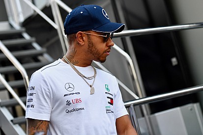 Hamilton: Raikkonen benden özür diledi ve konu kapandı