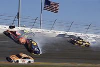 Daniel Suárez abandona por incidente en Daytona