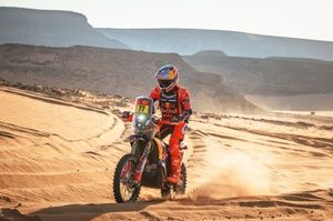 Dakar 2026: Luciano Benavides lidera por apenas 23 segundos tras la Etapa 11