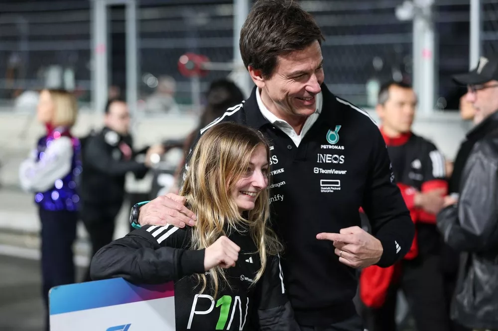 Mercedes to give F1 Academy champion Doriane Pin private F1 test