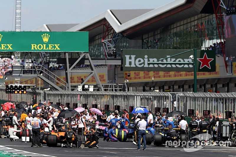 Ecclestone dice que intentó comprar Silverstone