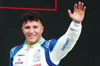 Hadjar reacciona con emoción a su "irreal" primer podio en la F1