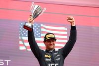 FIA F2 Bak&uacute;: Durksen remonta y queda a un paso de ganarle a Crawford 