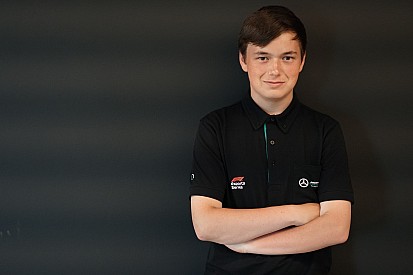 Toro Rosso’s Rasmussen halts Leigh’s domination of F1 2018 opener