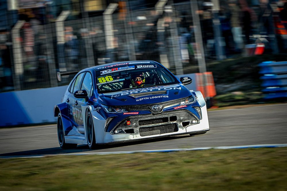 Guerrieri; TCR South America