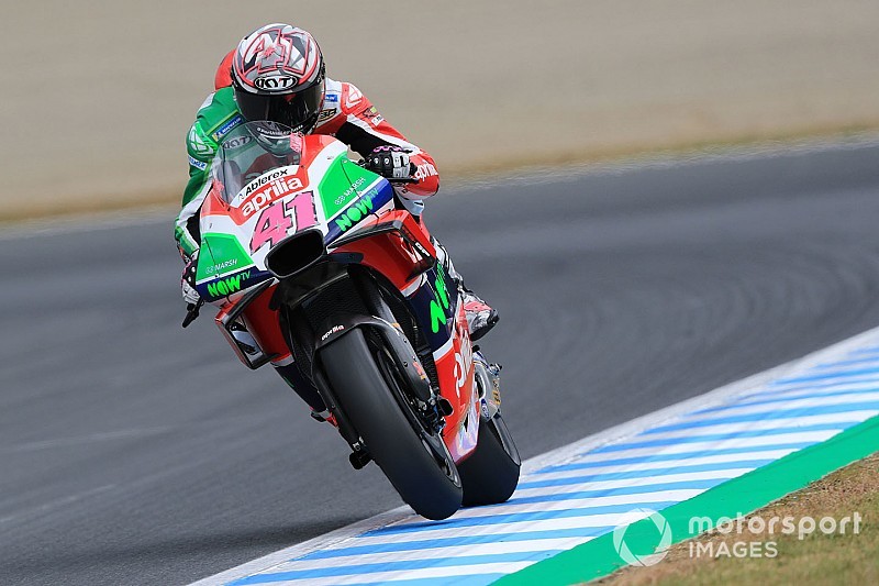 Aprilia: Алейш Еспаргаро зійшов через проблеми з передньою шиною