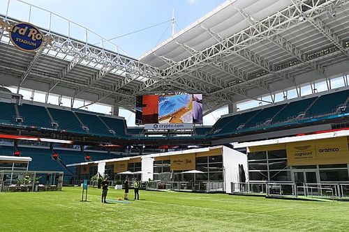 Fotos: As&iacute; es paddock de la F1 en el Hard Rock Stadium de Miami