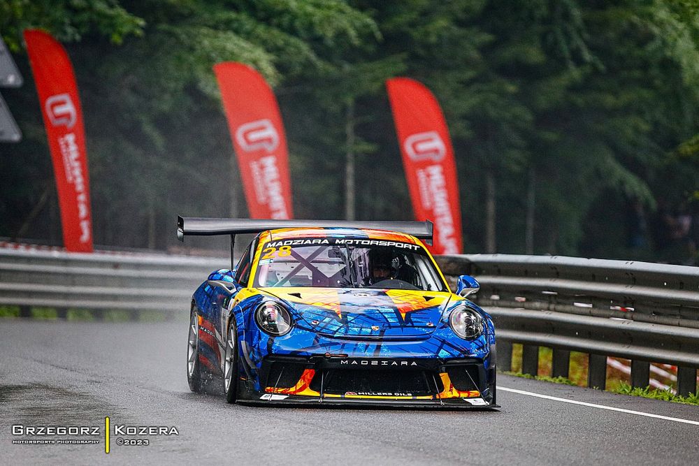 Wyścig G&oacute;rski Limanowa - Przełęcz pod Ostrą