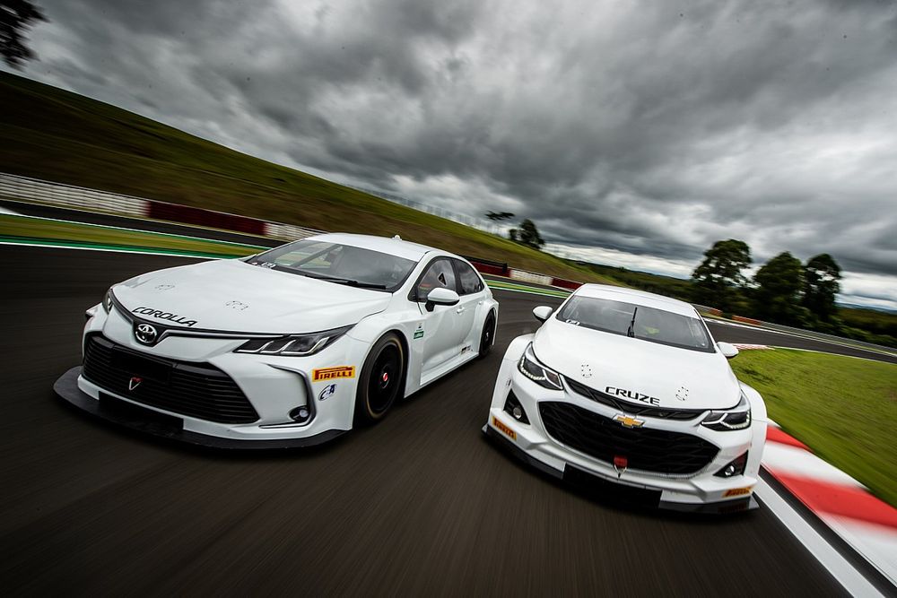 Os novos Corolla e Cruze da Stock Car 2020