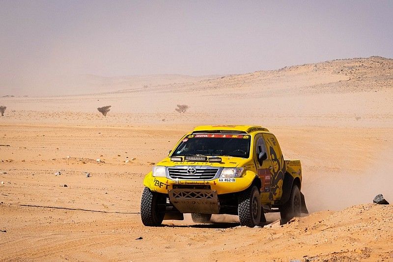 #360 Autolife Dakar, Roman Starikovich, Bert Heskes, Toyota Hilux 4x4