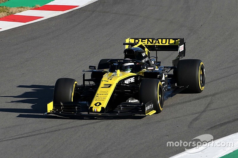 Ріккардо попередив Red Bull: у Honda більше проблем, ніж у Renault